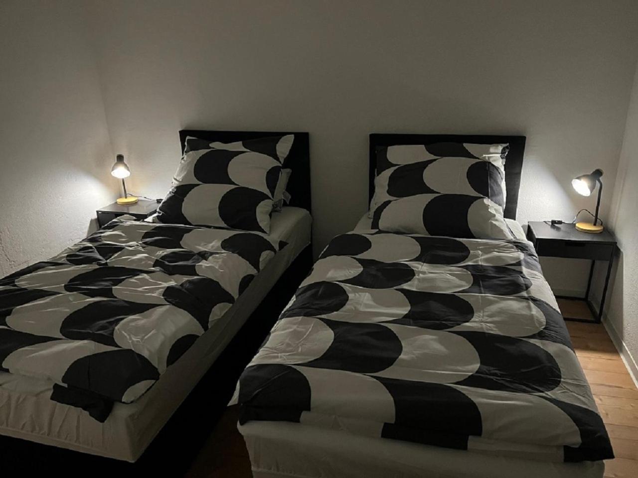 Ferienwohnung Am Knoops Park Bremen Ngoại thất bức ảnh