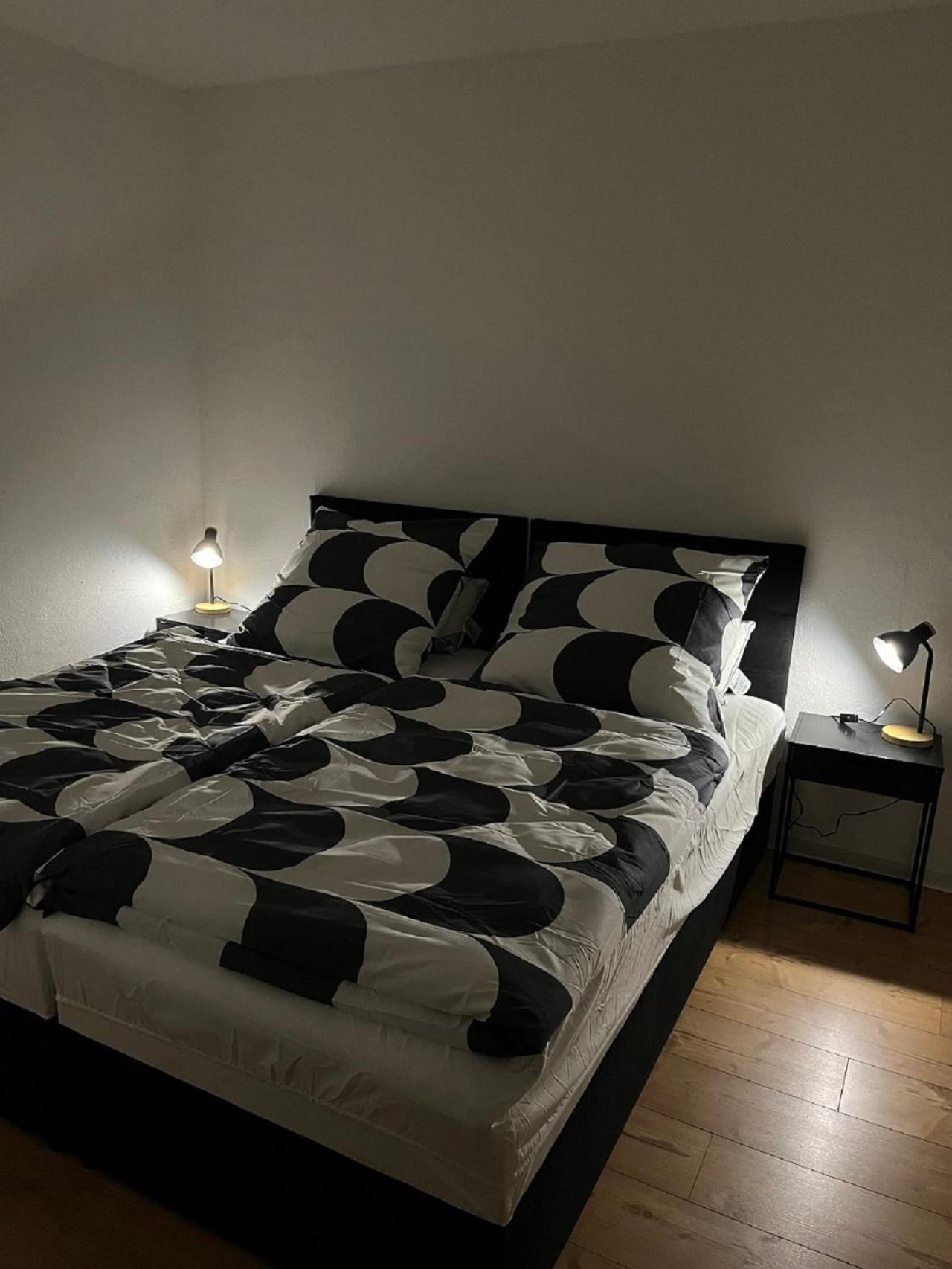 Ferienwohnung Am Knoops Park Bremen Ngoại thất bức ảnh